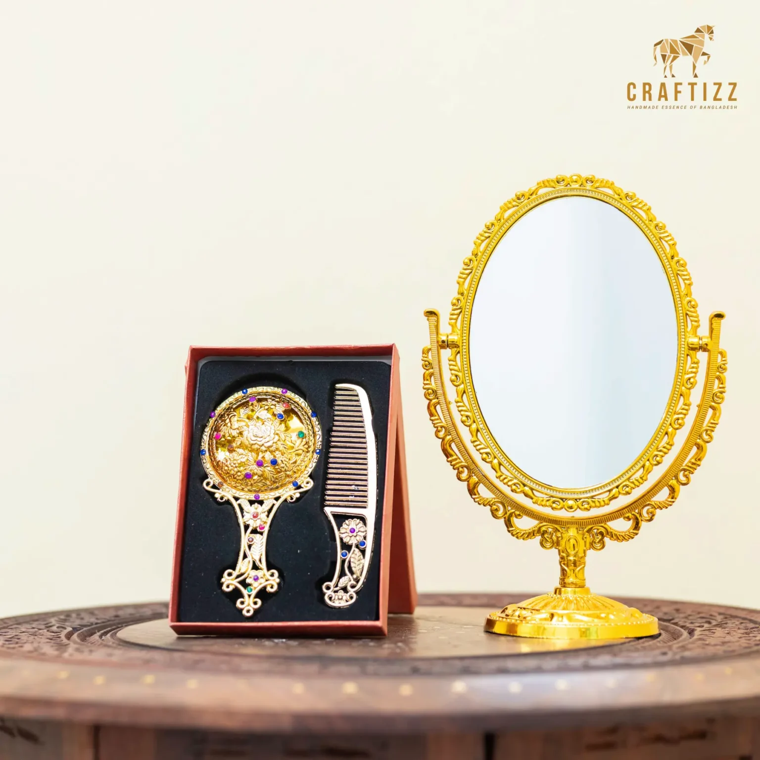 Royal Mirror & Comb