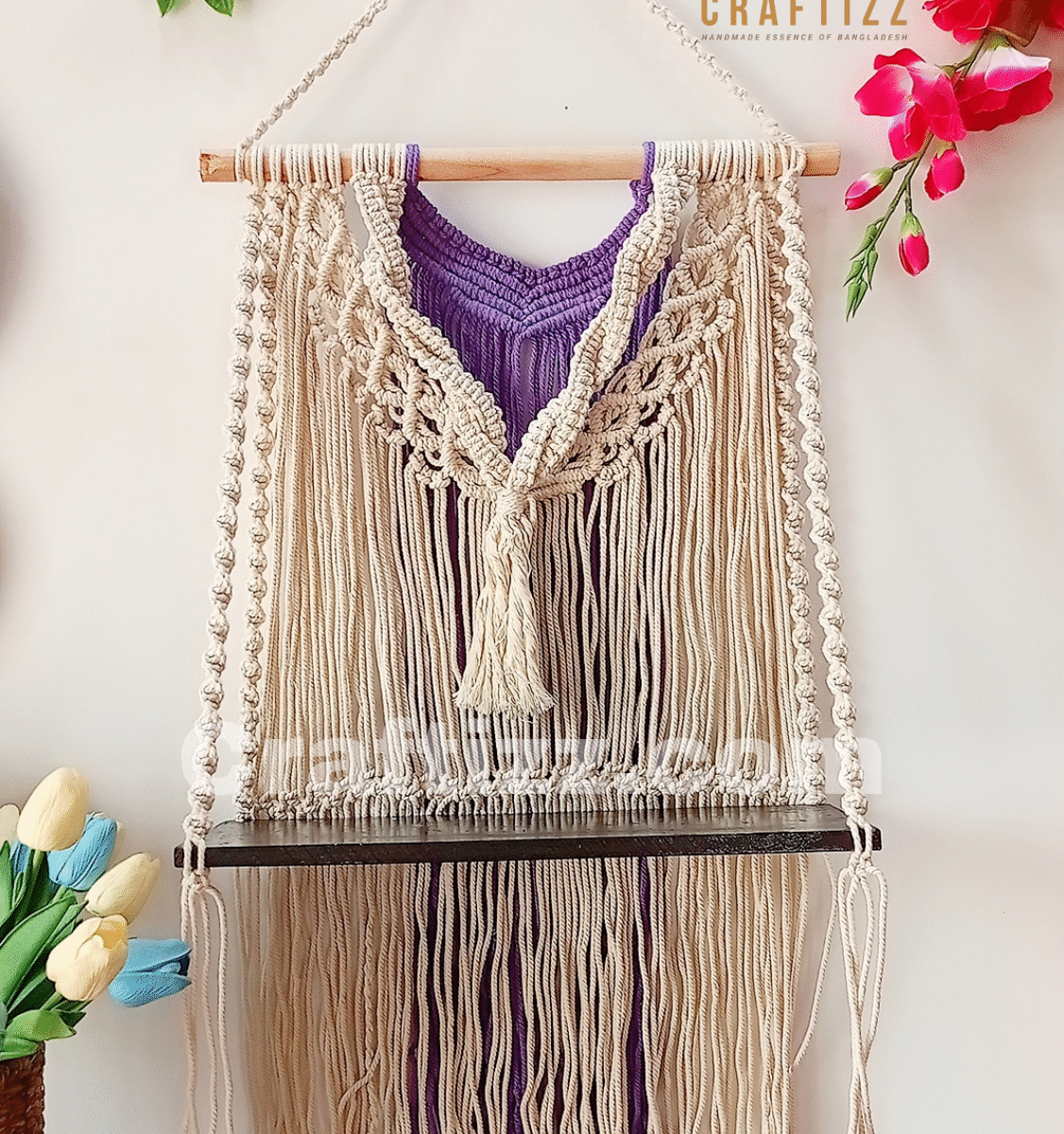 Macrame wall hanging